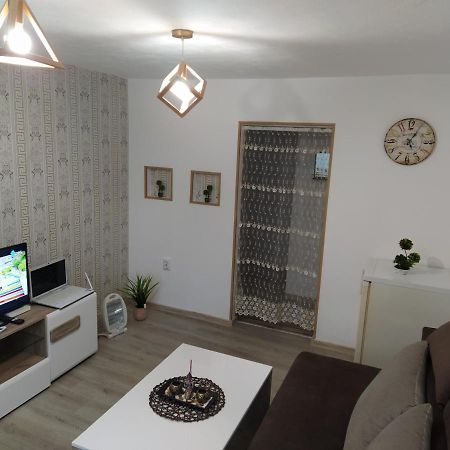Varna Studio Esterno foto