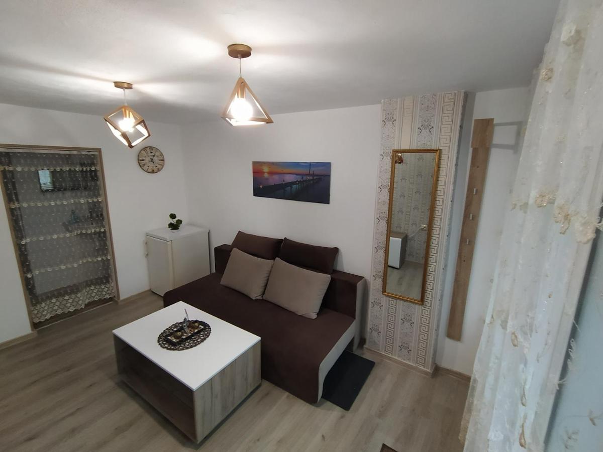 Varna Studio Esterno foto